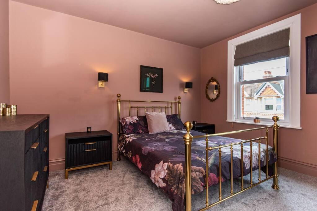 Villa Newly Renovated Victorian House With Free Parking Hove Exterior foto